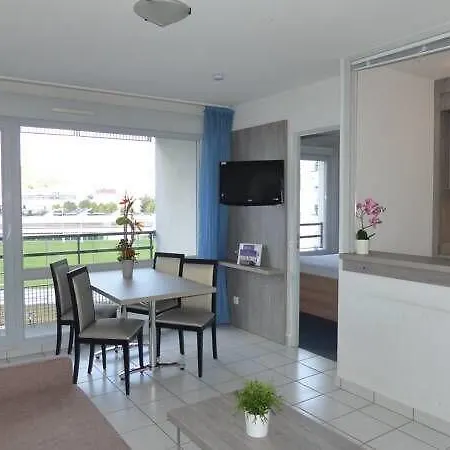 Sejours & Affaires Ferrand Park Republique Aparthotel