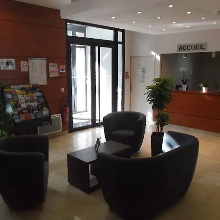 Sejours & Affaires Ferrand Park Republique Aparthotel