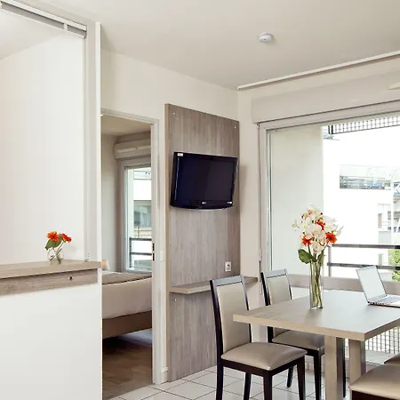 Sejours & Affaires Ferrand Park Republique Ξενοδοχείο με διαμερίσματα 2*