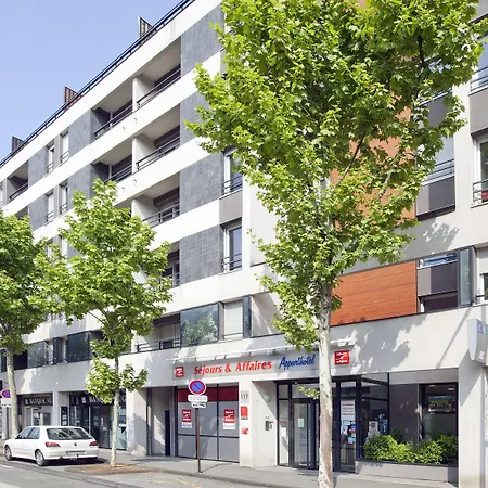 Sejours & Affaires Ferrand Park Republique 2* Clermont-Ferrand