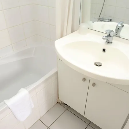 Sejours & Affaires Ferrand Park Republique Apartmanhotel 2*
