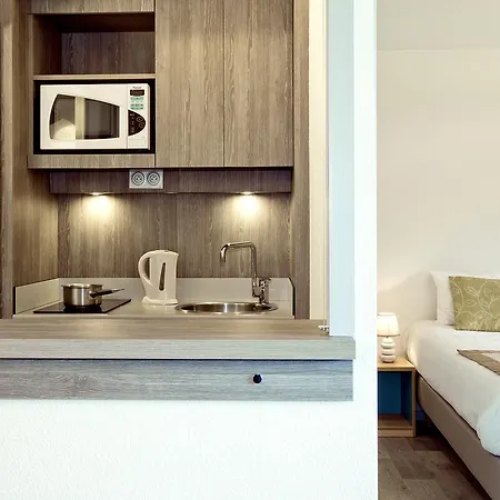 Sejours & Affaires Ferrand Park Republique Aparthotel