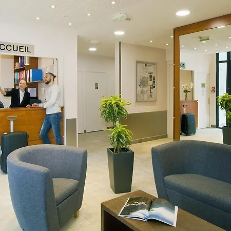 Sejours & Affaires Ferrand Park Republique 2*