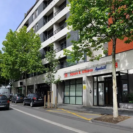 Sejours & Affaires Ferrand Park Republique Aparthotel 2*