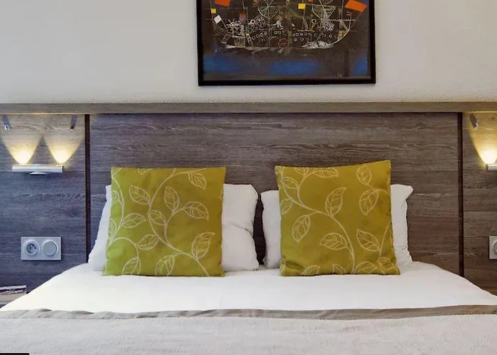 Aparthotel Sejours & Affaires Ferrand Park Republique 2*