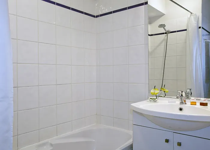 Sejours & Affaires Ferrand Park Republique Aparthotel