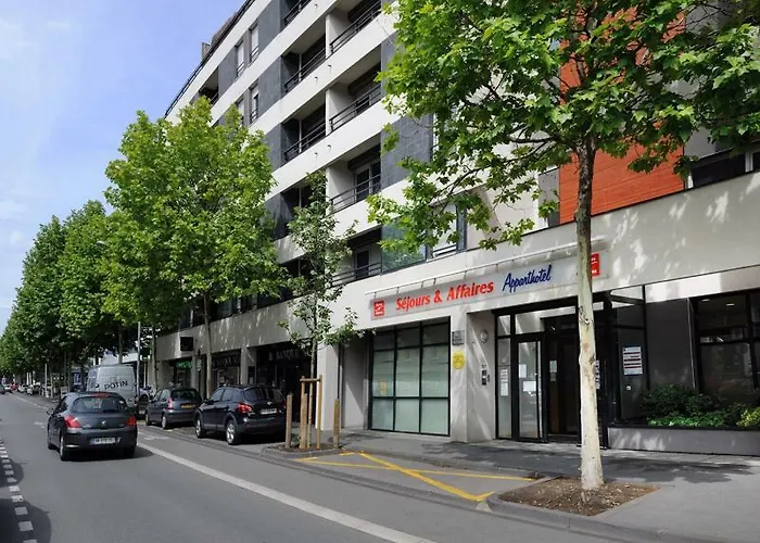 Sejours & Affaires Ferrand Park Republique Aparthotel 2*